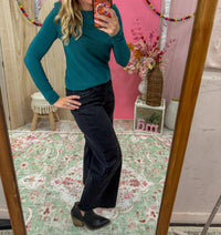 Wishlist - Effortless Basic Knit Top