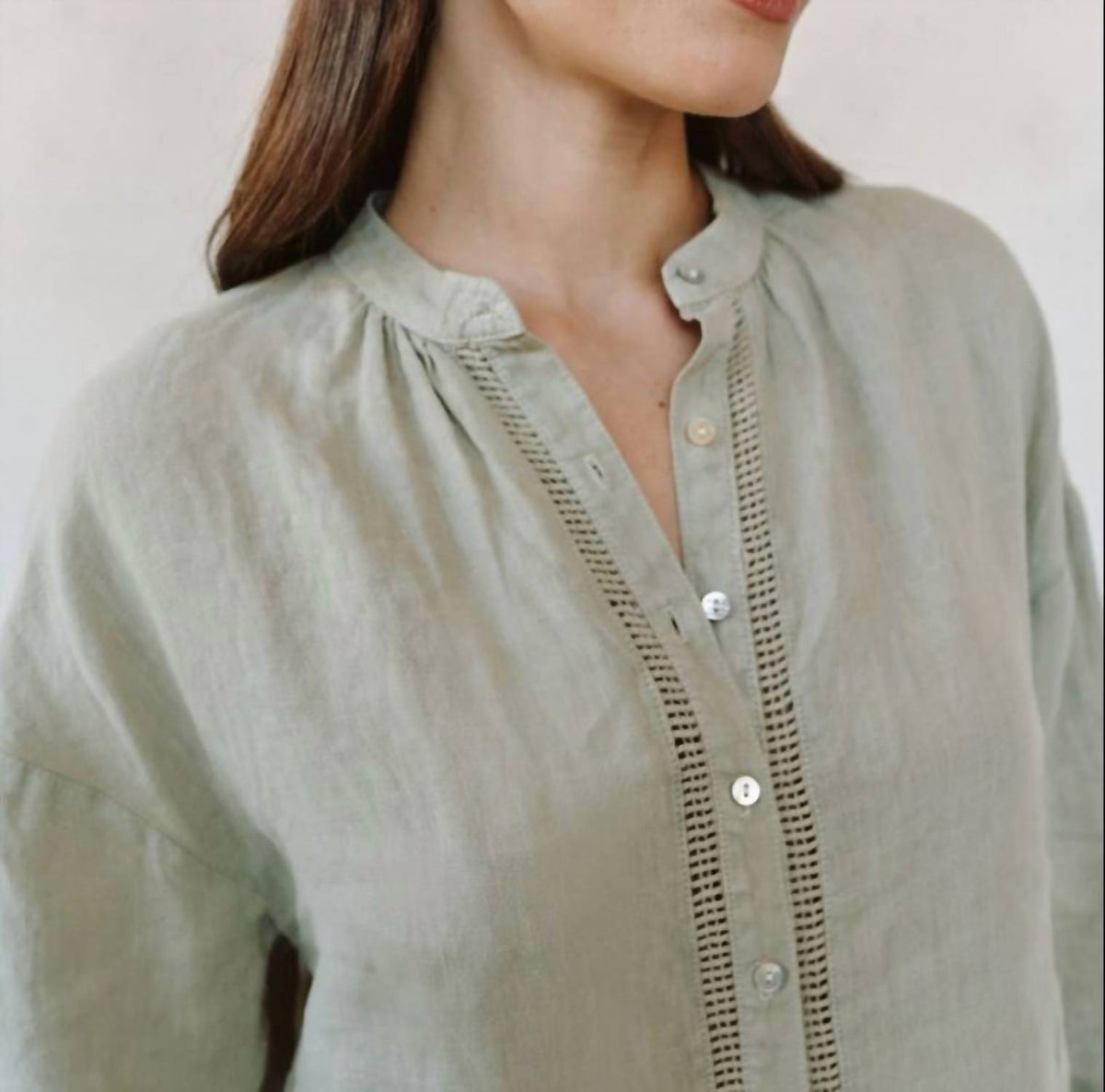 Bella Dahl - Mandarin Collar Trimmed Button Down