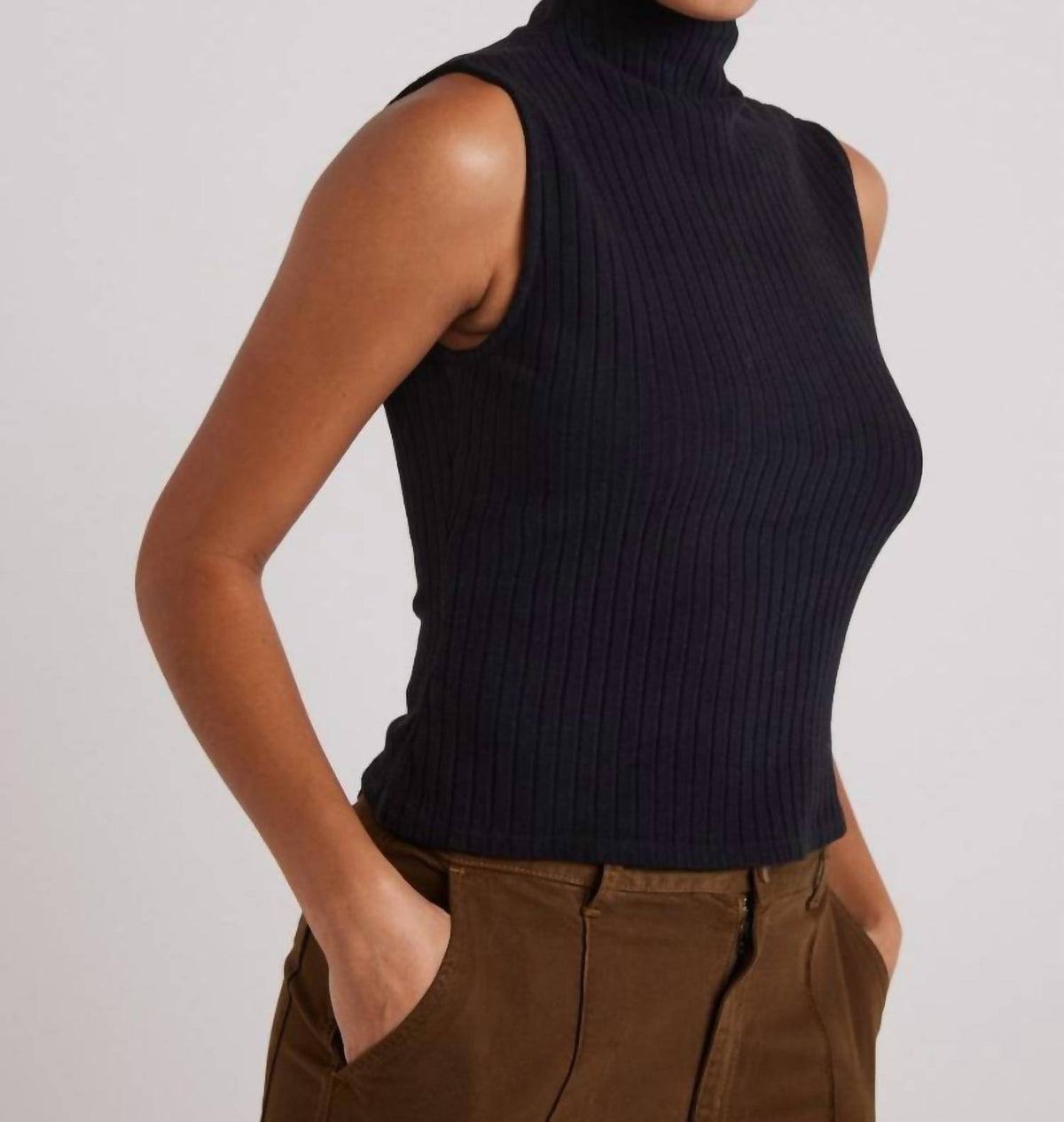 Bella Dahl - Ruby Sleeveless Mock Neck Top