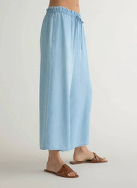 Bella Dahl - Ruffle Waist Wide Leg Crop Pants - ankle - blue - clothing