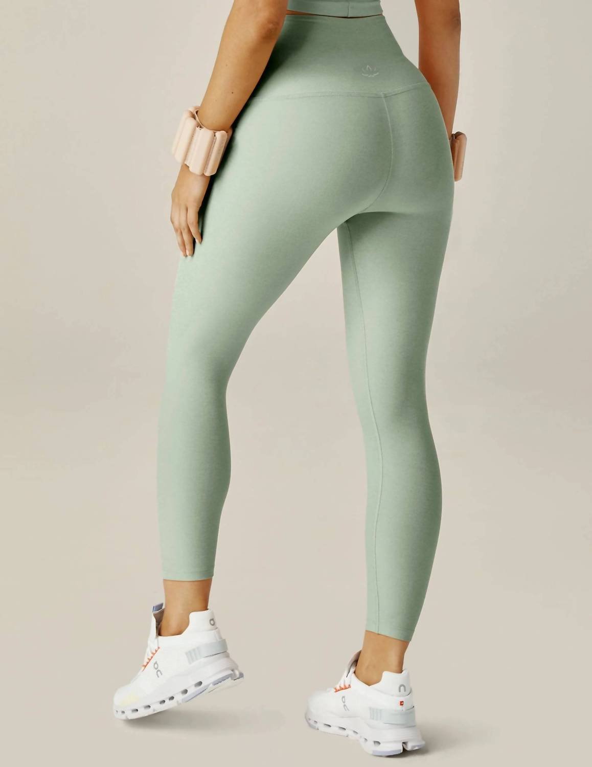 Beyond Yoga - Spacedye Caught In The Midi Leggings - clothing - green - leggings