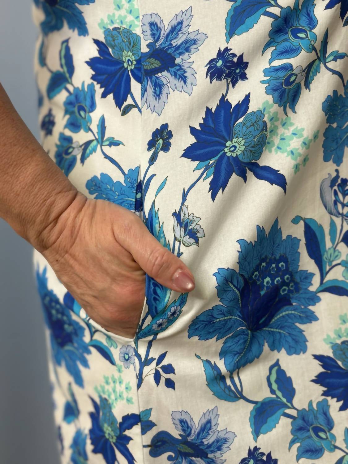 entro Floral Dress in blue 1 - women's dress - alternate view