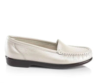 Sas - Women's Simplify Slip On Loafer - Narrow