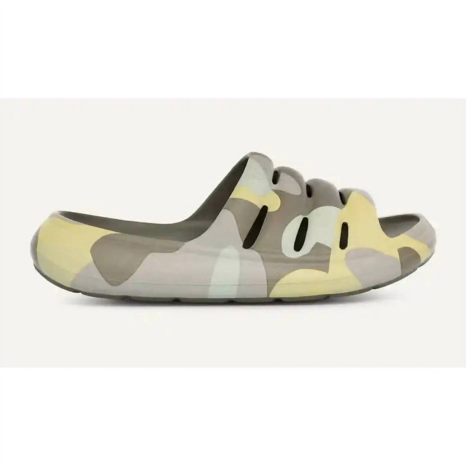 Ugg - Women's Sport Yeah Camopop Slides