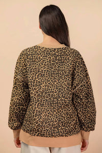 New In - Leopard Printed Knit Top