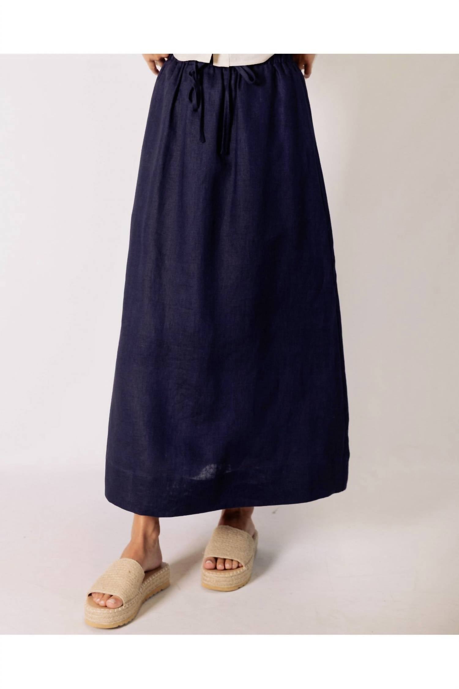 P.CILL Linen Long Skirt in navy - women's skirt - detail view