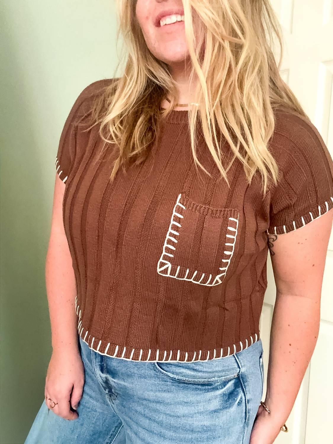 Le Lis - Hadley Contrast Stitch Sweater Top