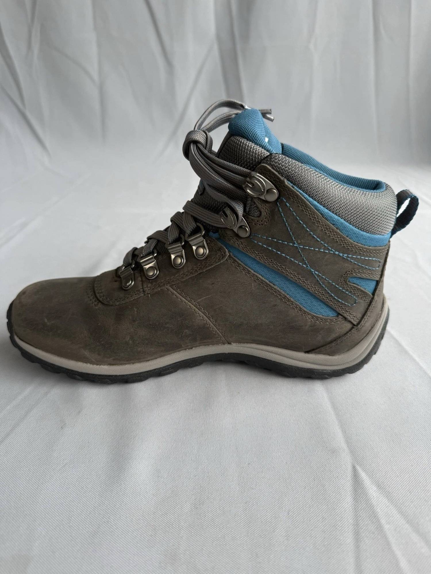Timberland - Women's Norwood Mid Waterproof Hiker Boots