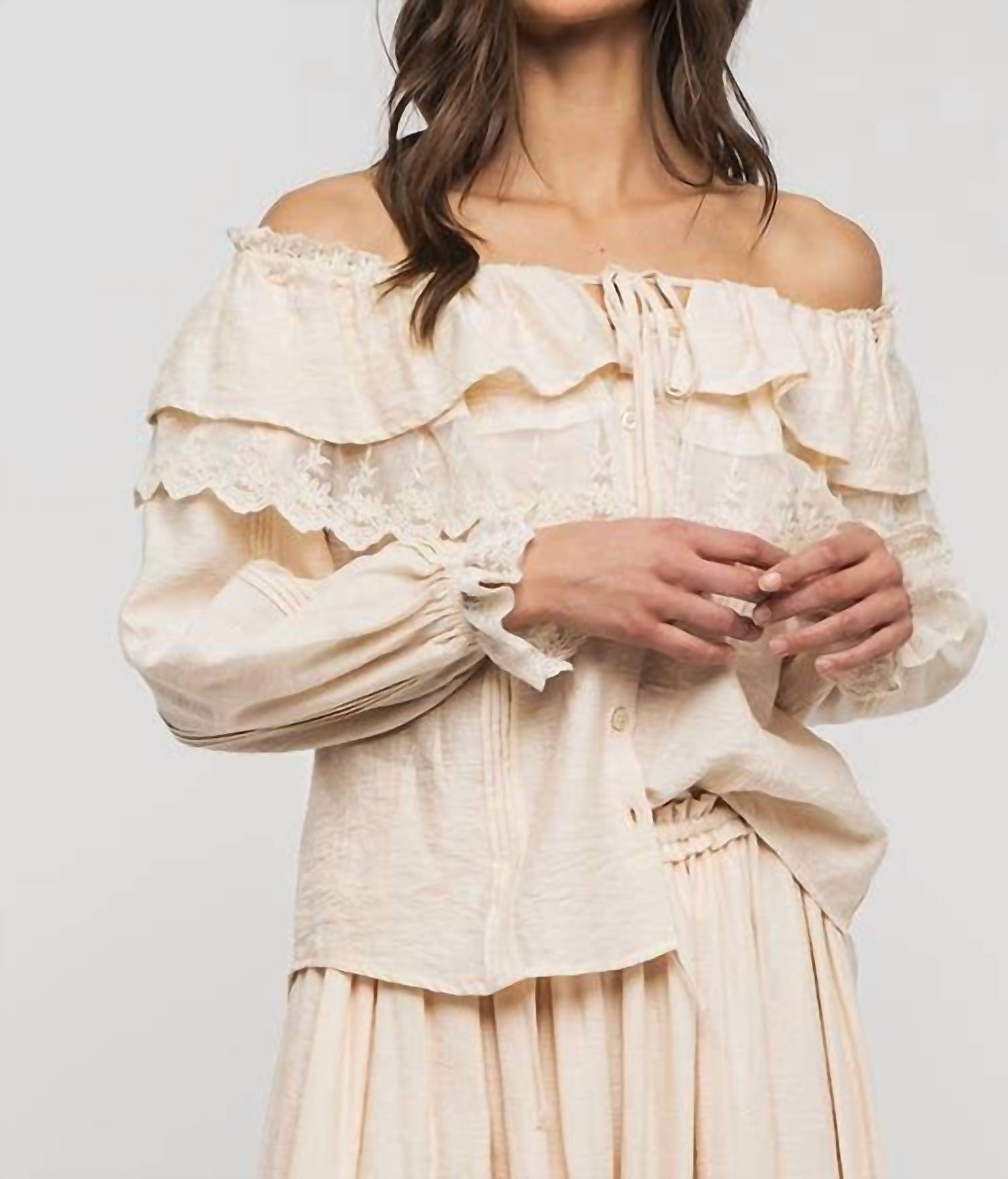 Urban Daizy - Off Shoulder Boho Lace Blouse