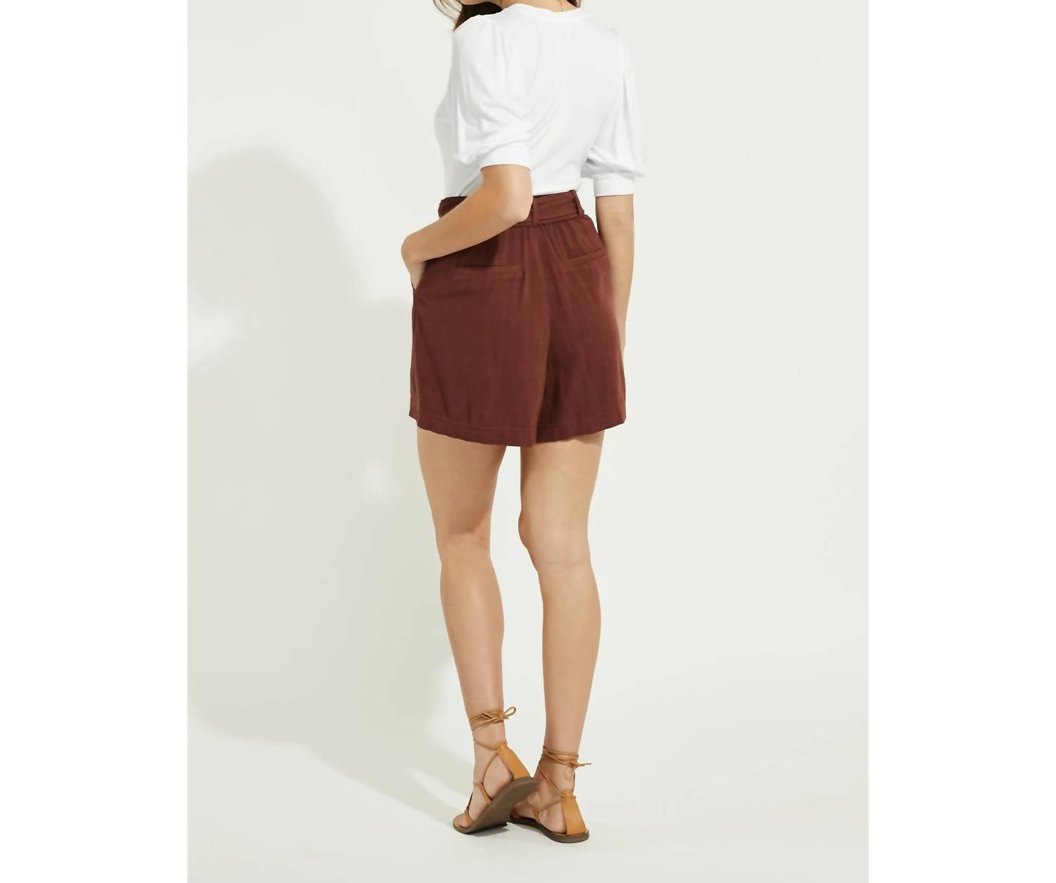 Gentle Fawn - ALPHA SHORT