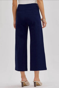 Amelia K. Luxe - Effortlessly Chic Crop Pants