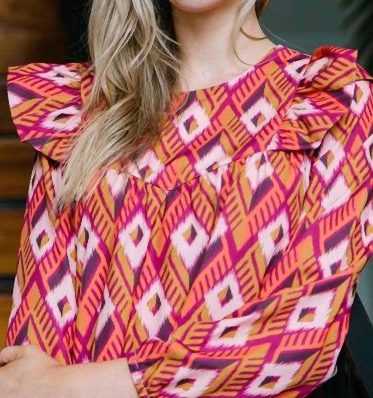 Michelle Mcdowell - Kacey Pointing Forward Top