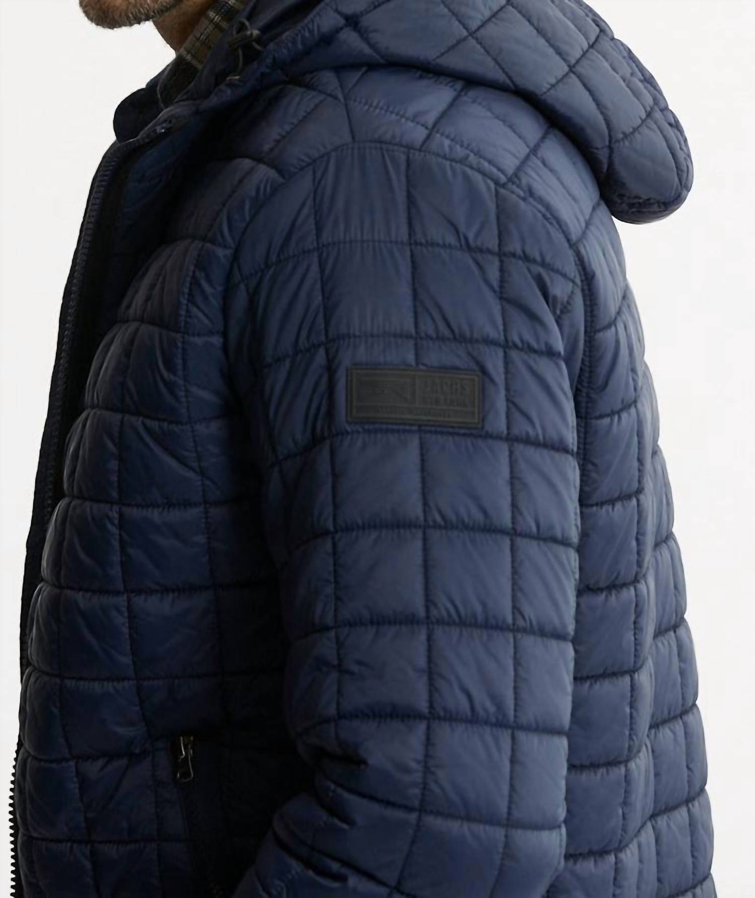 JACHS NEW YORK Light Quilted Hooded Puffer Jacket in navy - men's jacket - detail view