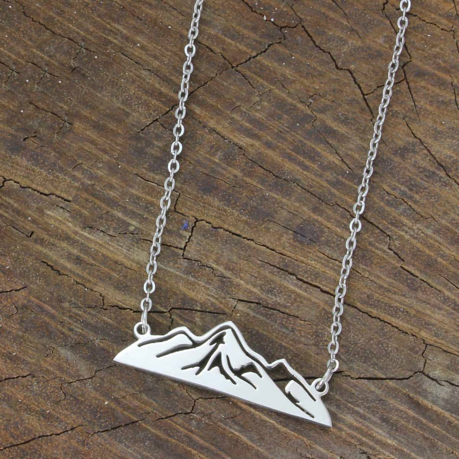 Zad - Women's Mountain Peaks Cutout Pendant Necklace