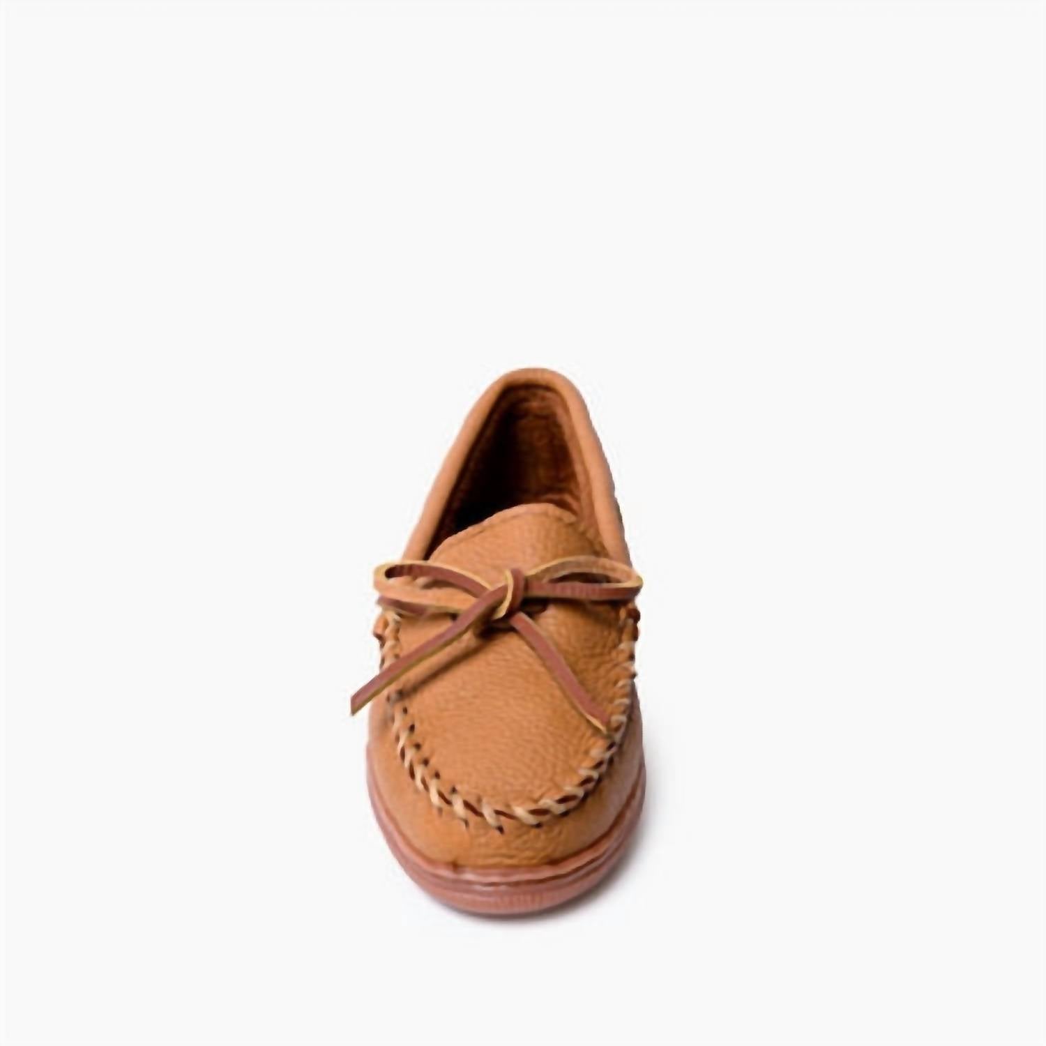 Minnetonka - Women's Moosehide Classic Flat