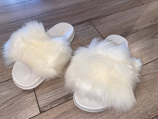 Faux Fur Slipper