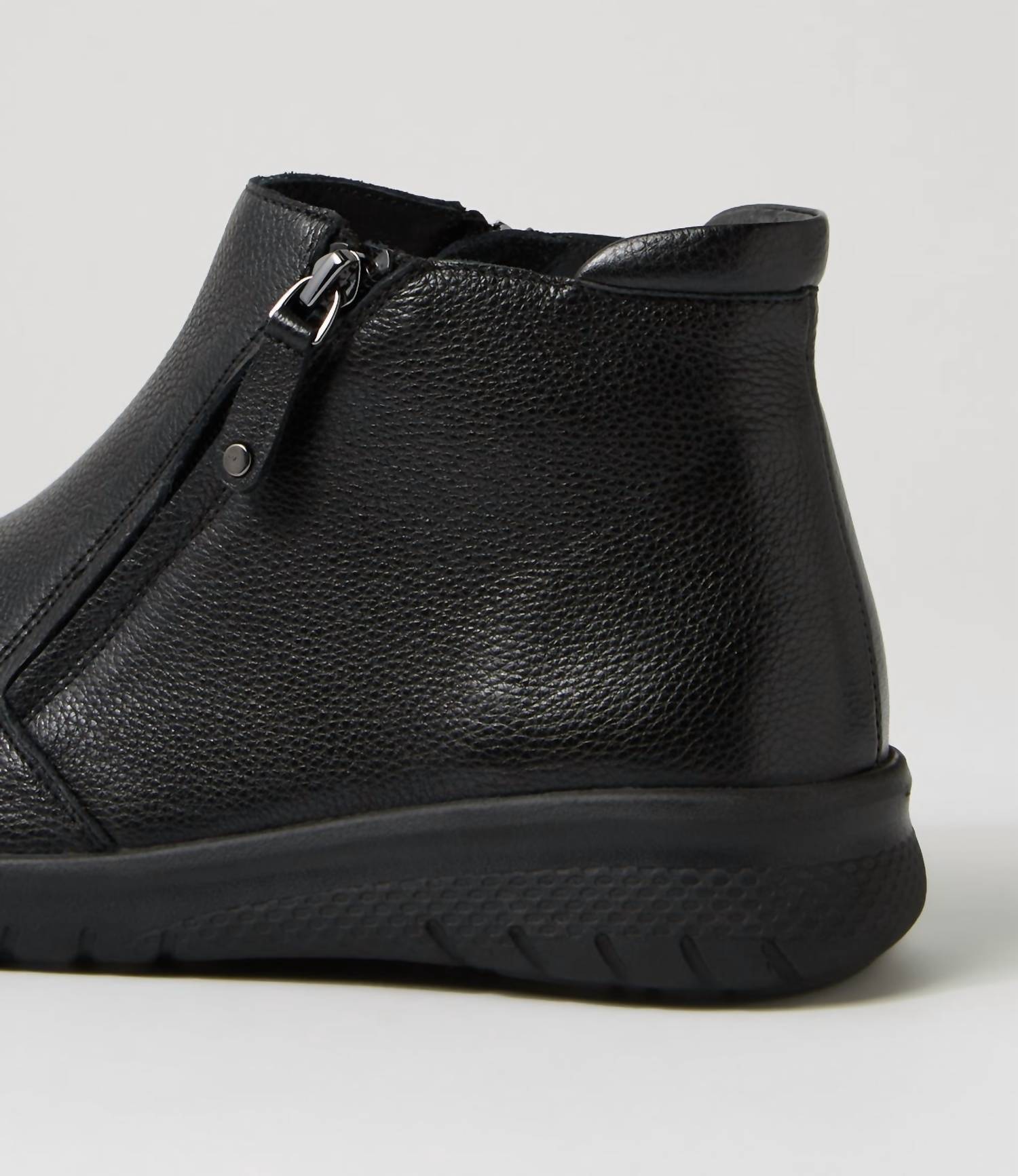 Ziera - Women's Solange-xf Wedged Leather Boots