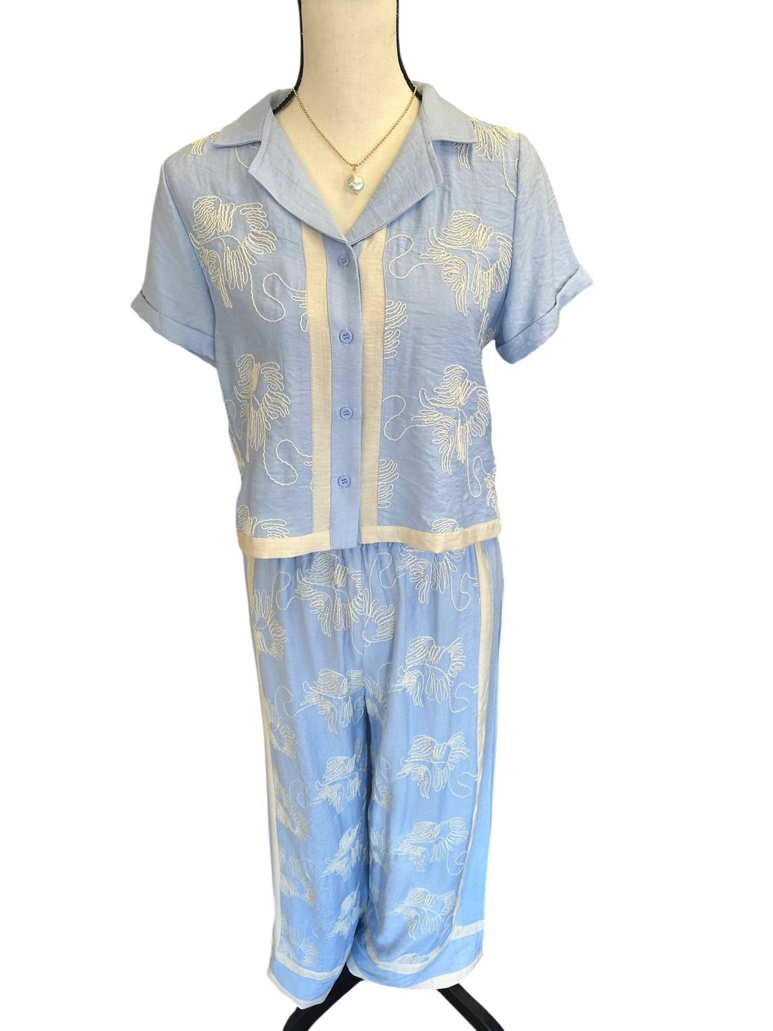 Jodifl - Embroidered Top And Pant Set