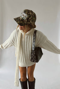 Promesa - Oversized Scarf Sweater