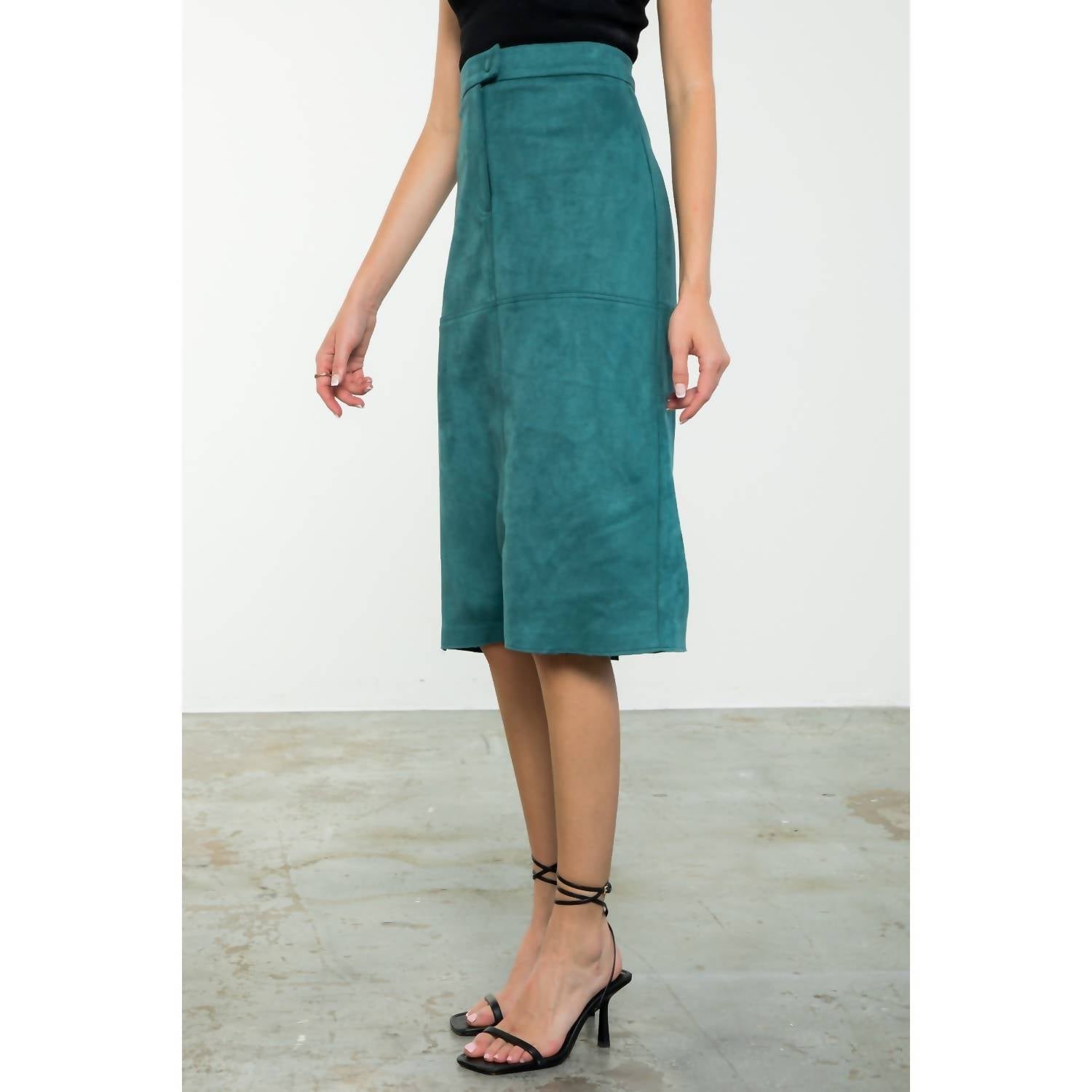 THML Midi Suede Skirt in teal 1 - women's skirt - detail view