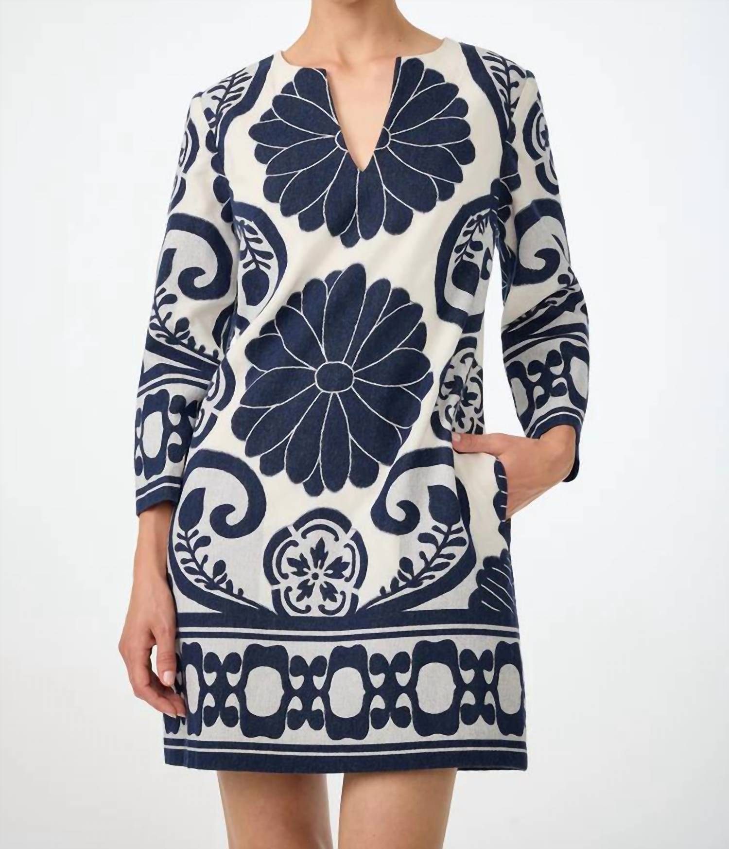 Trina Turk - Clip Jacquard 3/4 Sleeve Dress