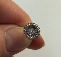 Story Jewellery - Women's Small Daisy Charm