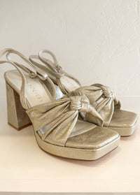 Oasis Society - Women's Zoey Platform Heels