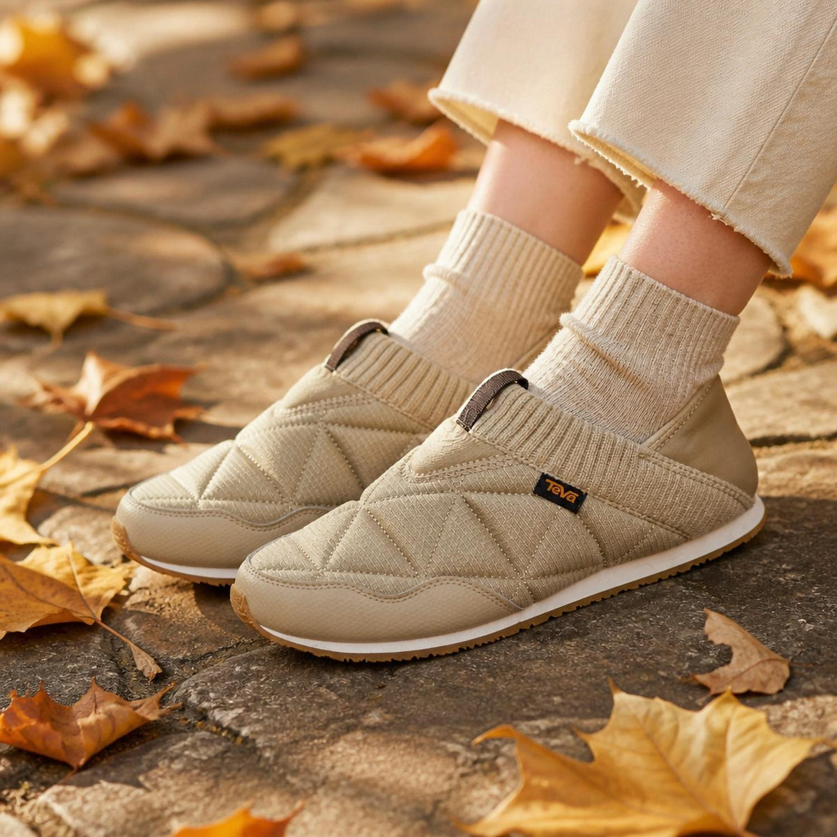 Teva - Women's Reember Moc Slipper