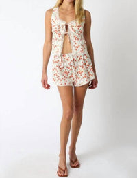 Olivaceous - Lealie Floral Shorts