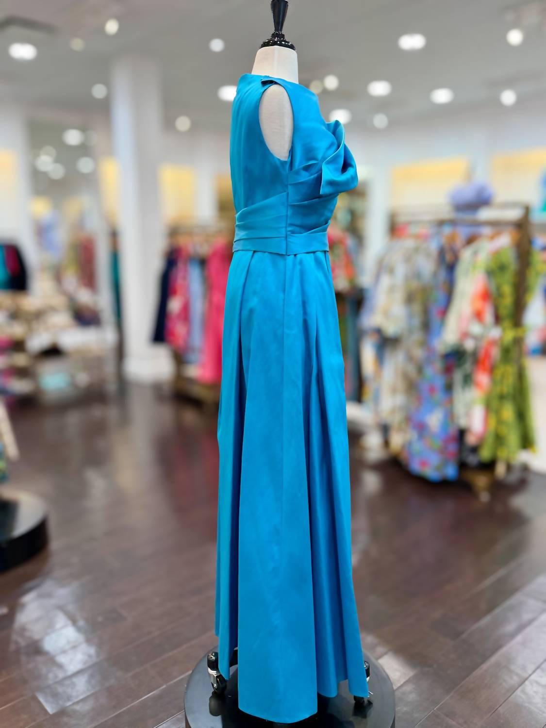 Talbot Runhof - Women's Flower Evening Ballgown