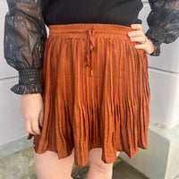 Ee:Some - DRAWSTRING PLEATED MINI SKORT