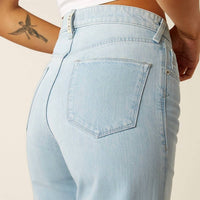 Ariat - Ultra High Rise Tomboy Wide Leg Jeans