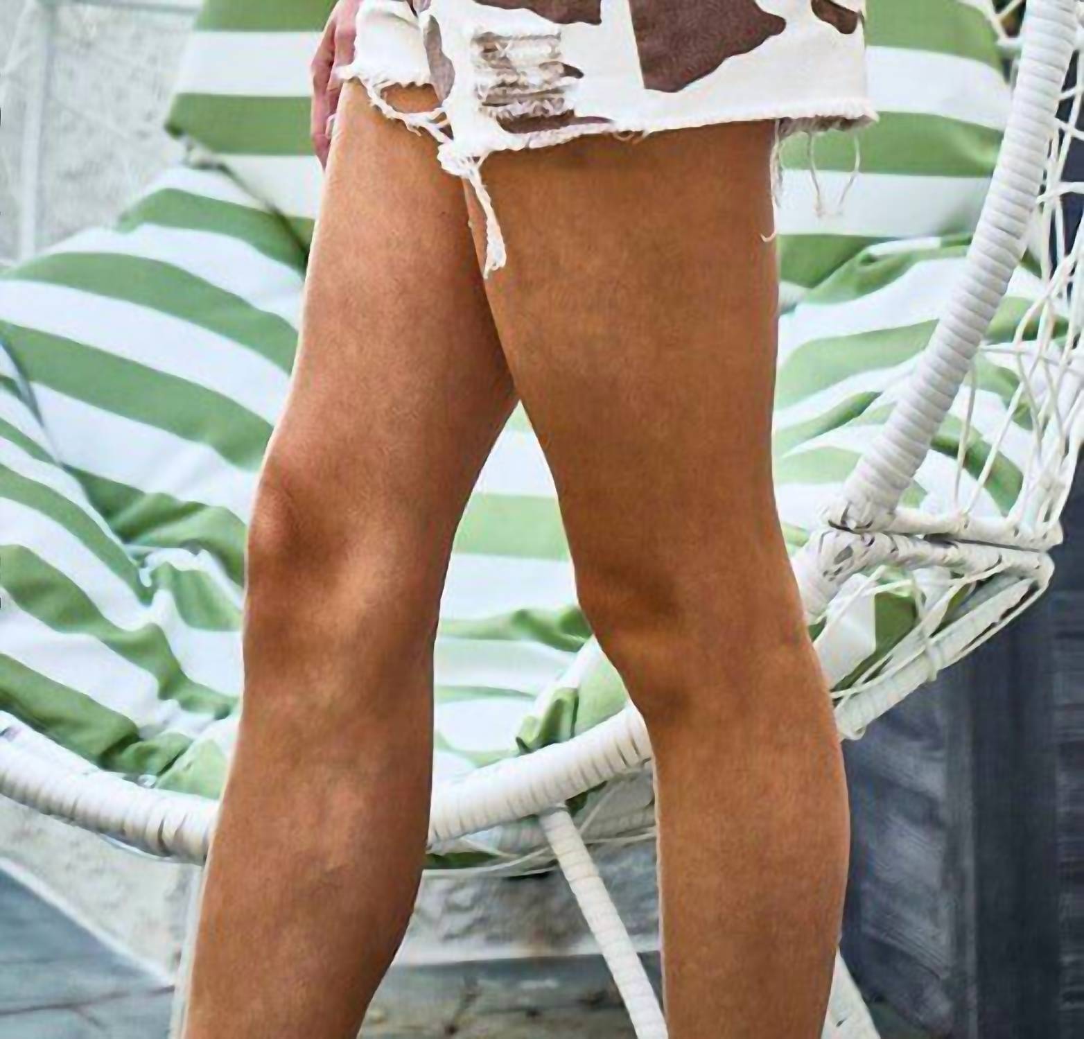 Bibi - Dixie Distressed Shorts - animal - clothing - cotton