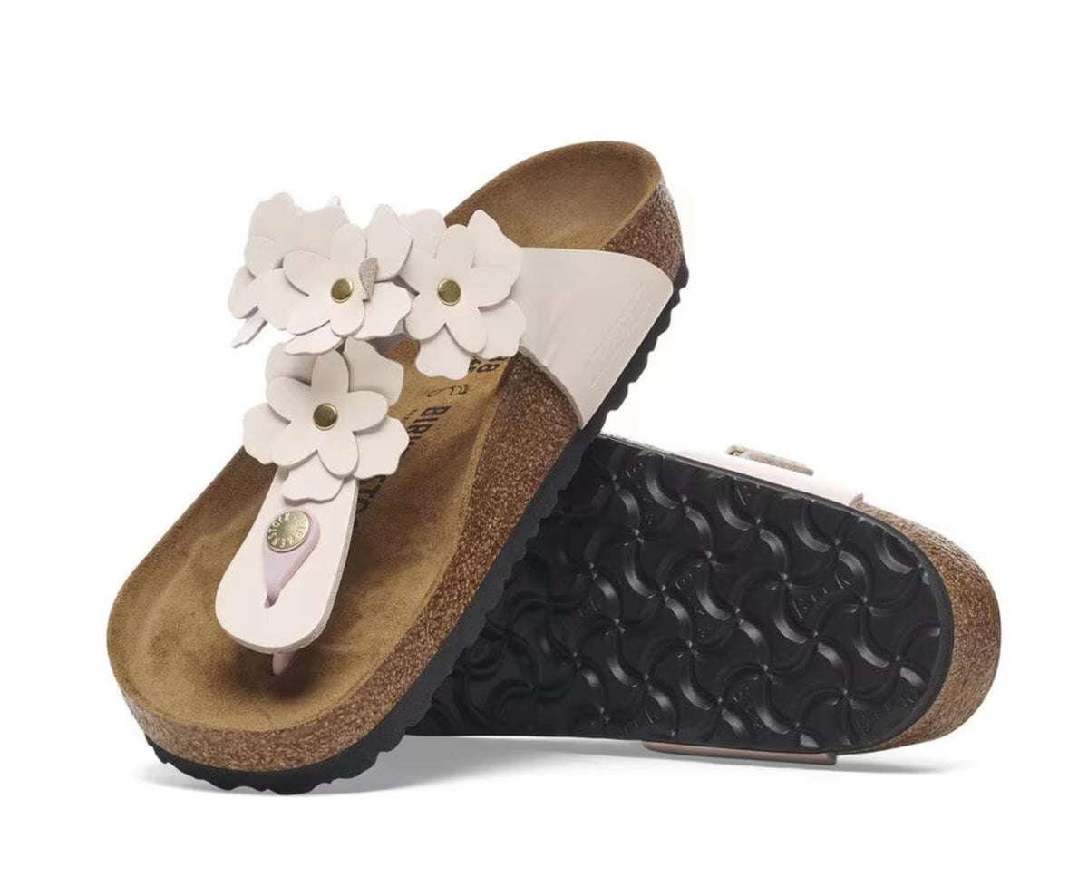Birkenstock - Women's Gizeh Flower Sandals