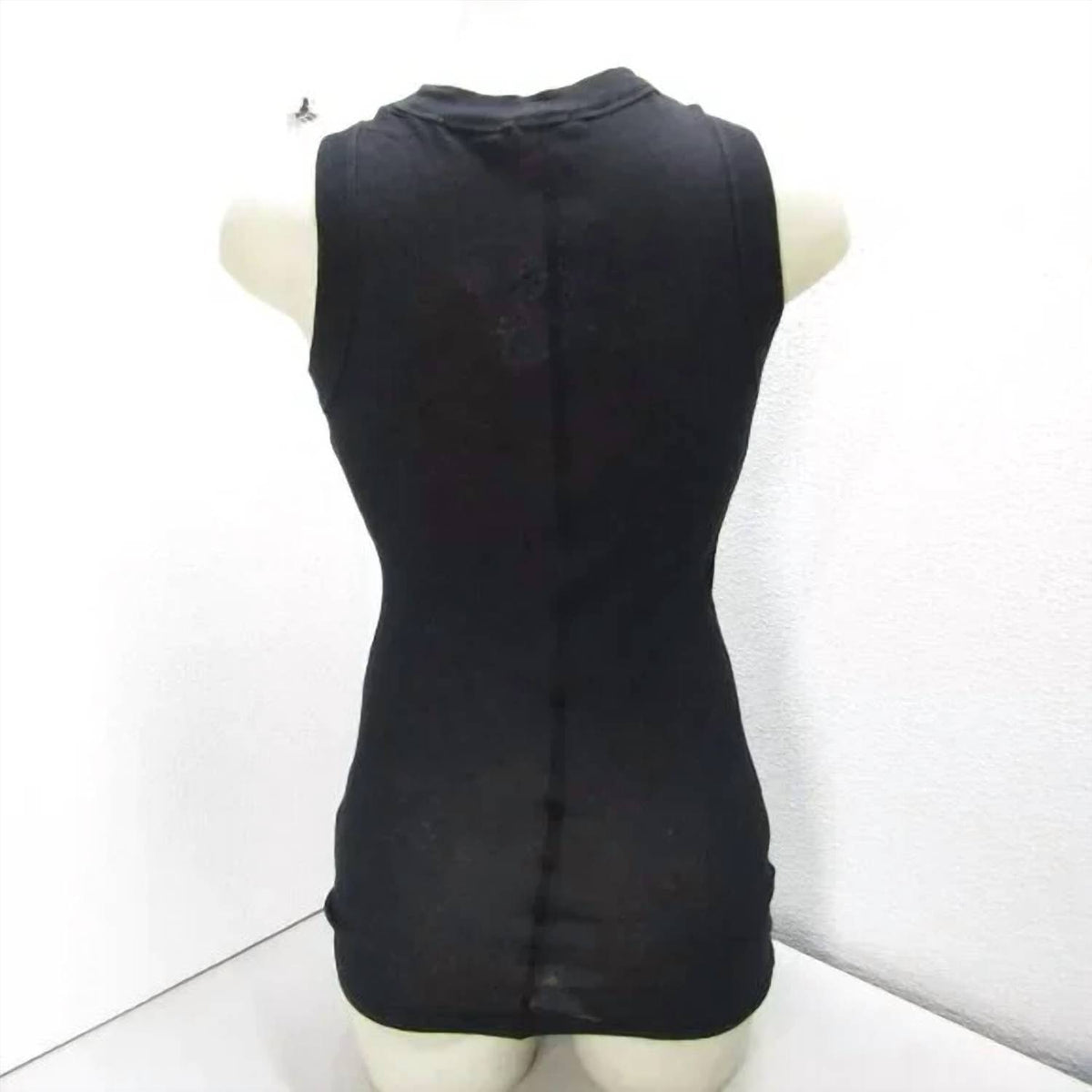 Bite - Women's Sleeveless Thin Jersey Top