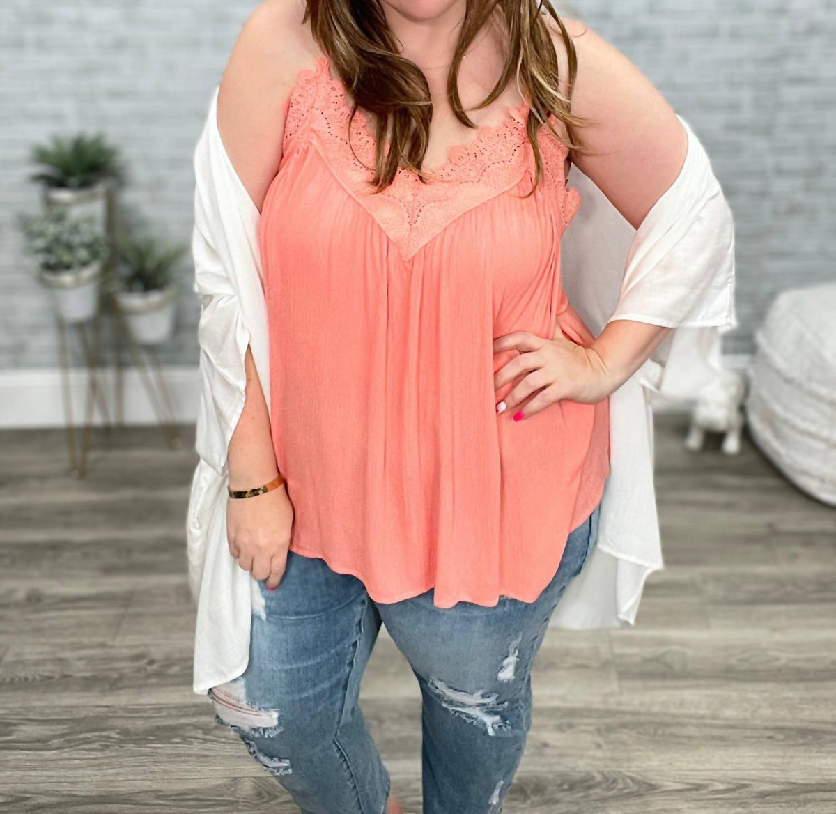 Blakeley - Flowy Leni Lace Tank Top