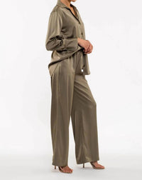 Blu Pepper - Satin Button Up Woven Top