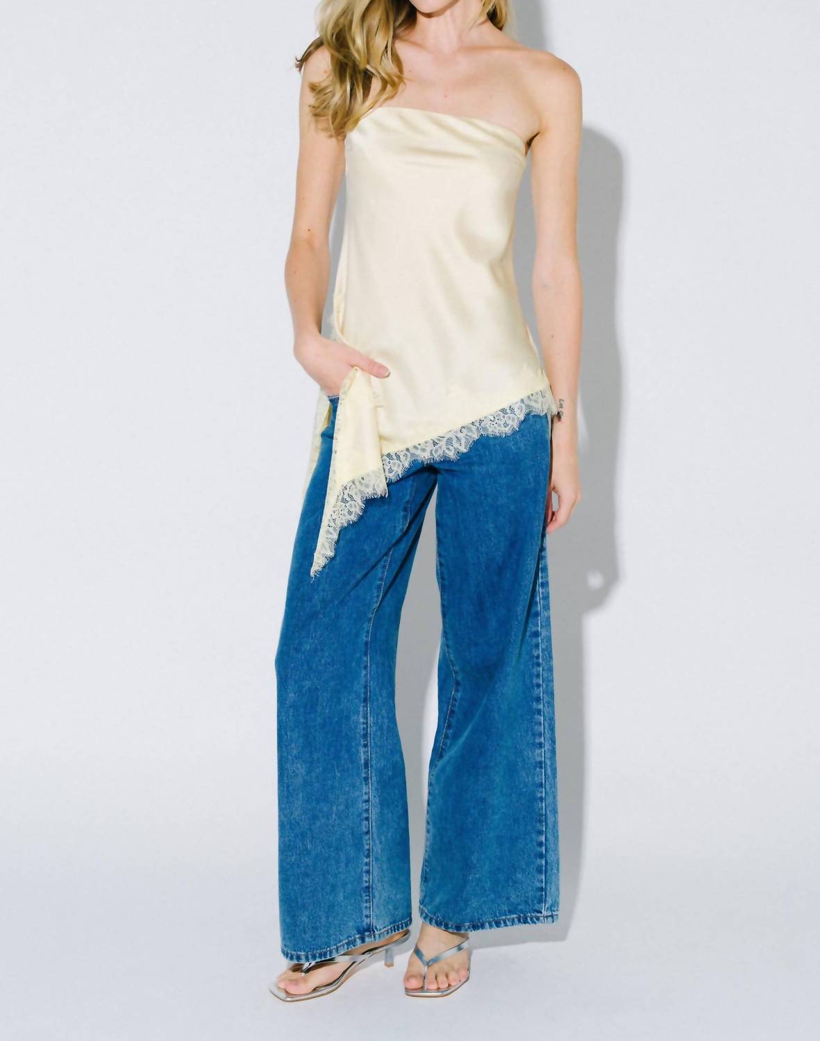 Blue Blush - Golden Spur Top