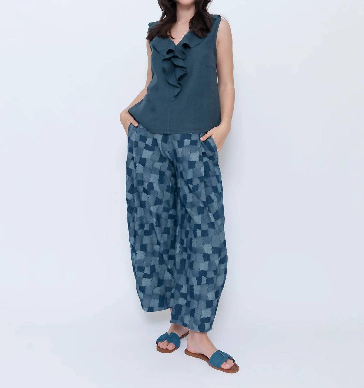 Blueberry - Wave Neck Sleeveless Top