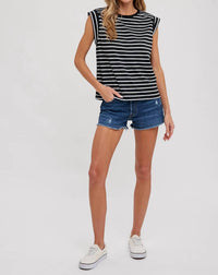 Bluivy - Everyday Chic Stripe Tee