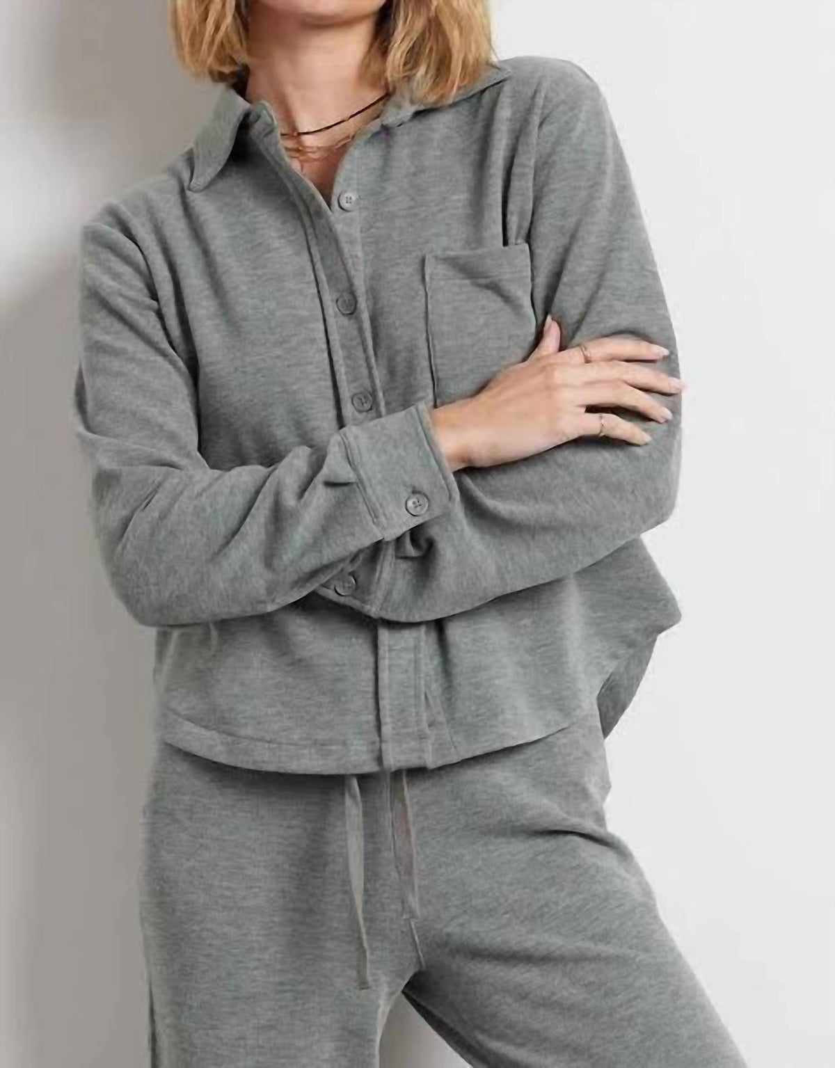 Bobi - Cropped Long Sleeve button Up
