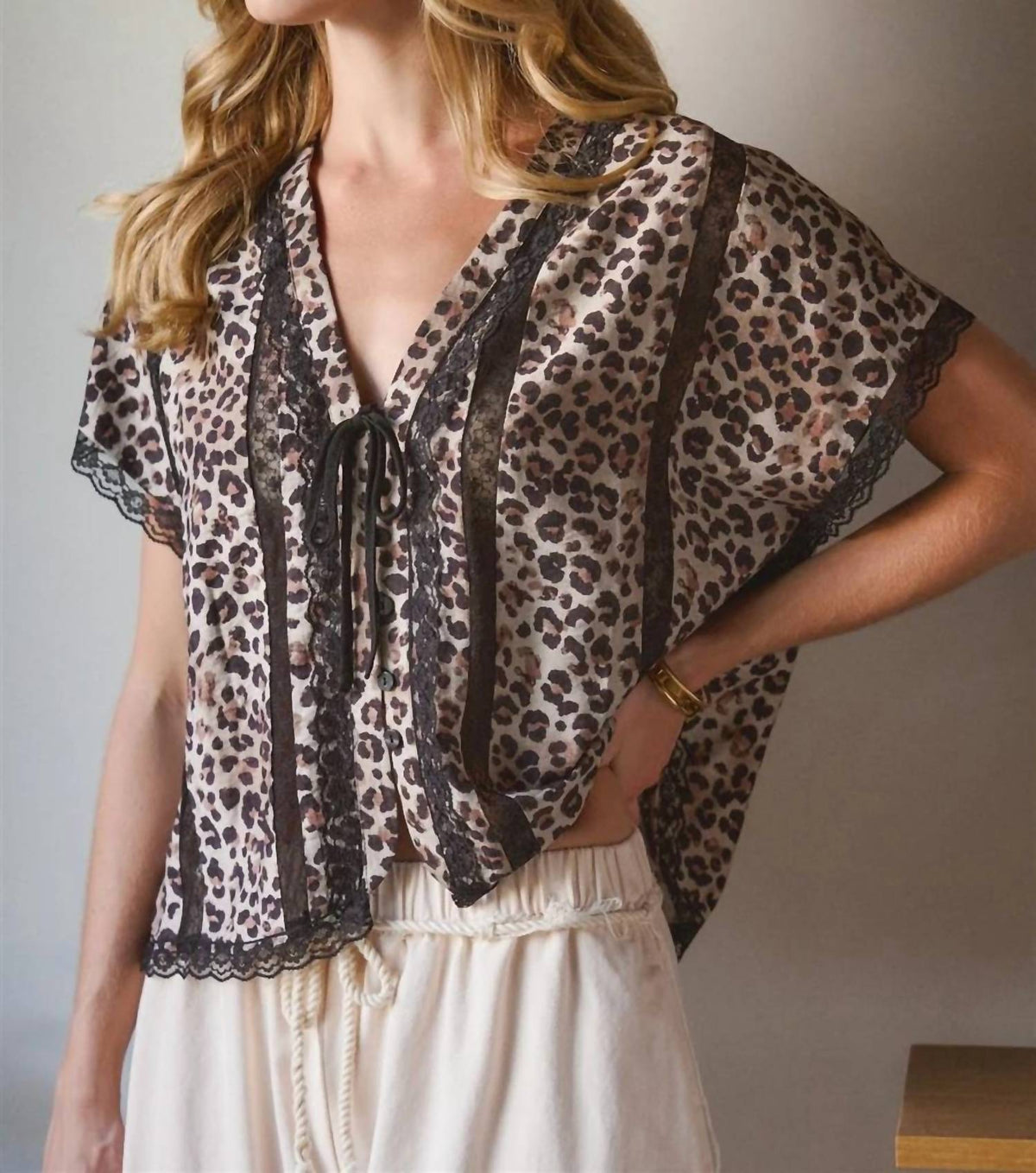 Bon - Leopard Print Flowy Top