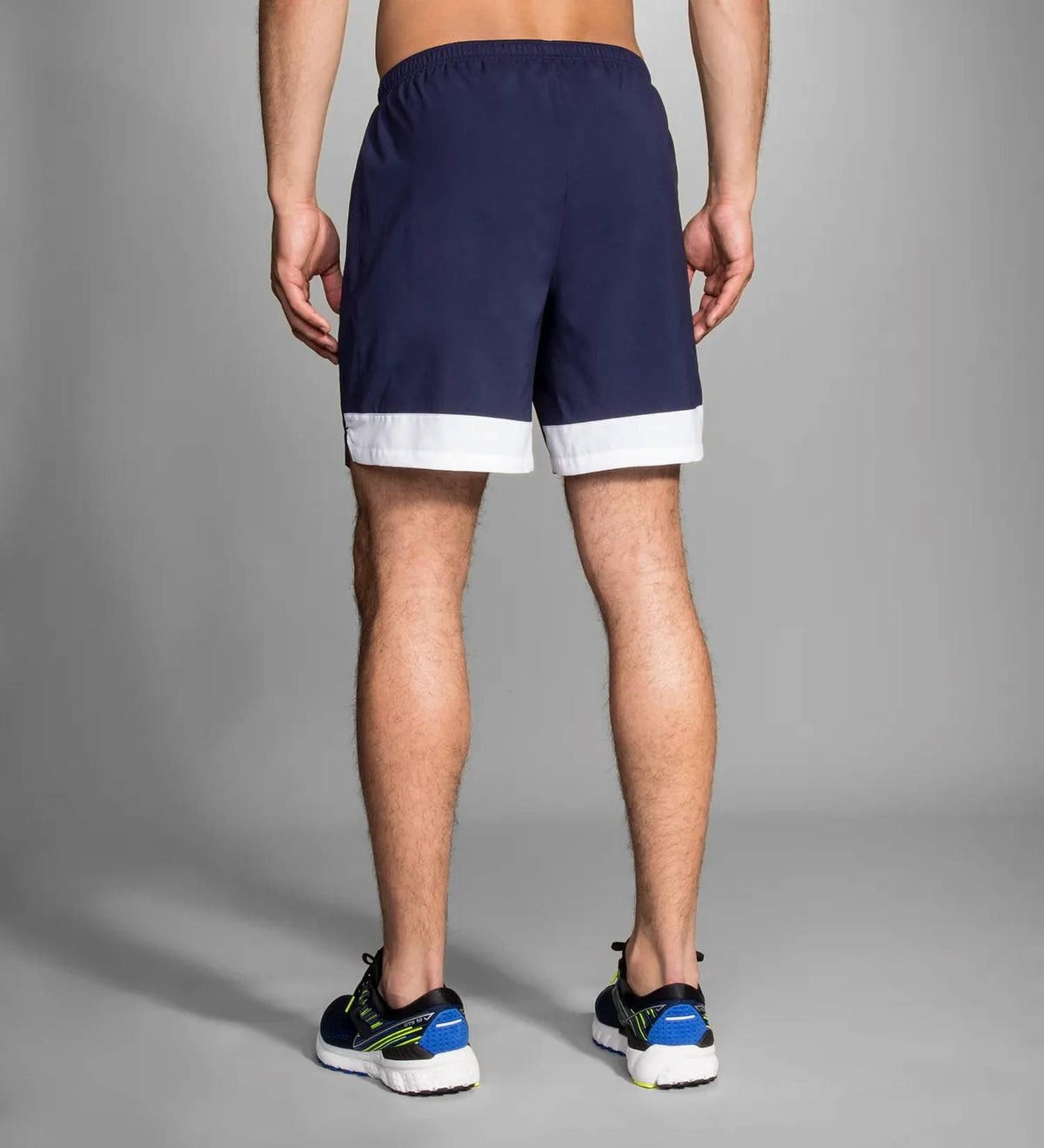 Brooks - Go-to 7” Short