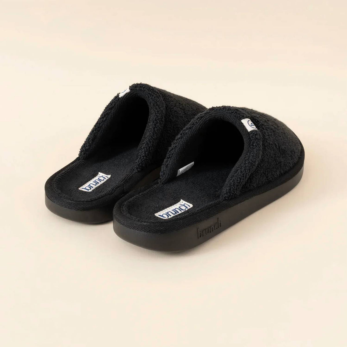 Brunch - Unisex L'essentiel Round Toe Slipper
