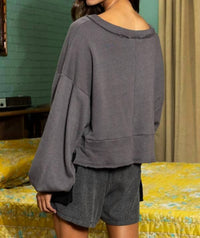Bucketlist - Lantern Sleeve Button-up Crop Top