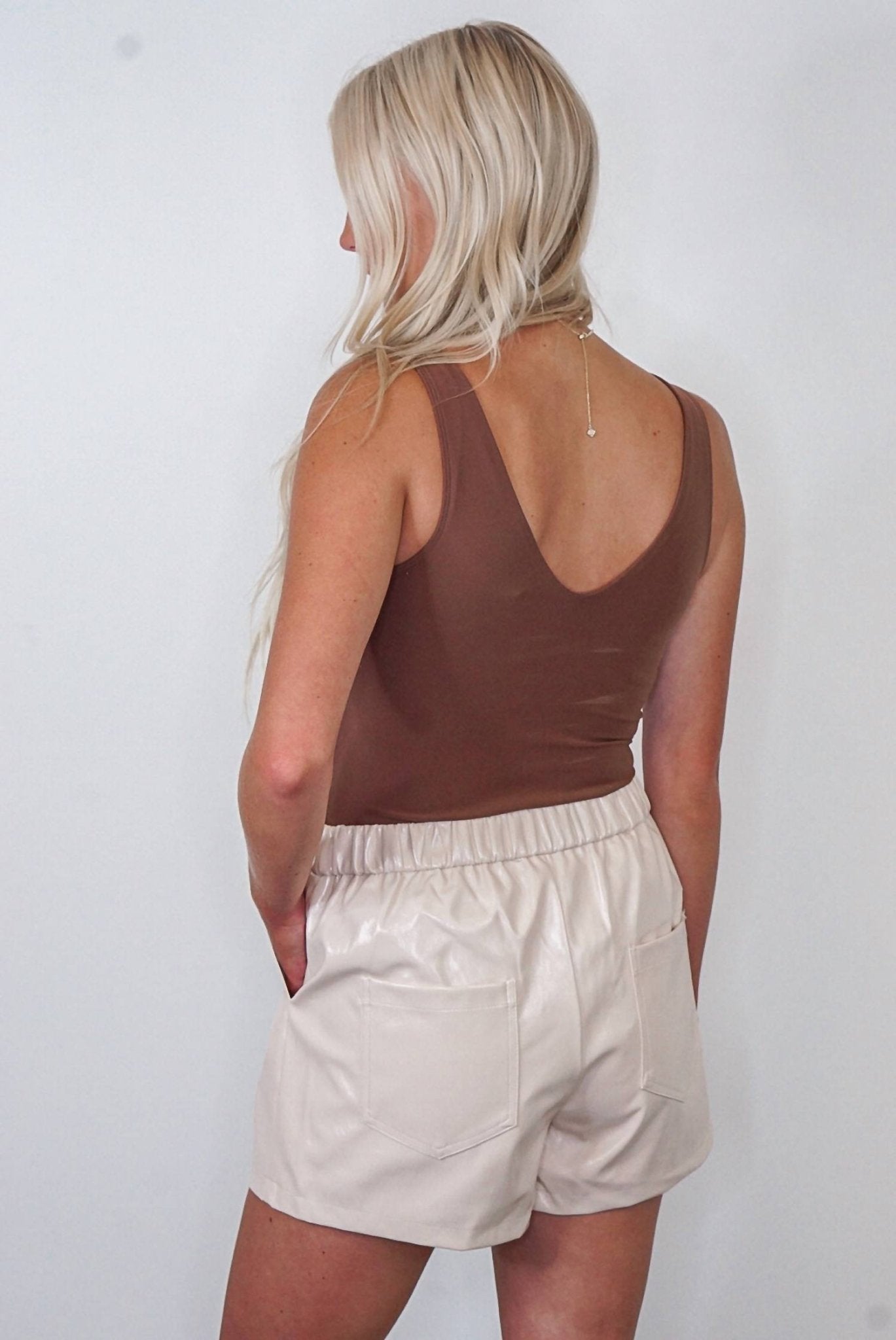 Buddylove - Vince Leather Shorts - beige - clothing - high - waist