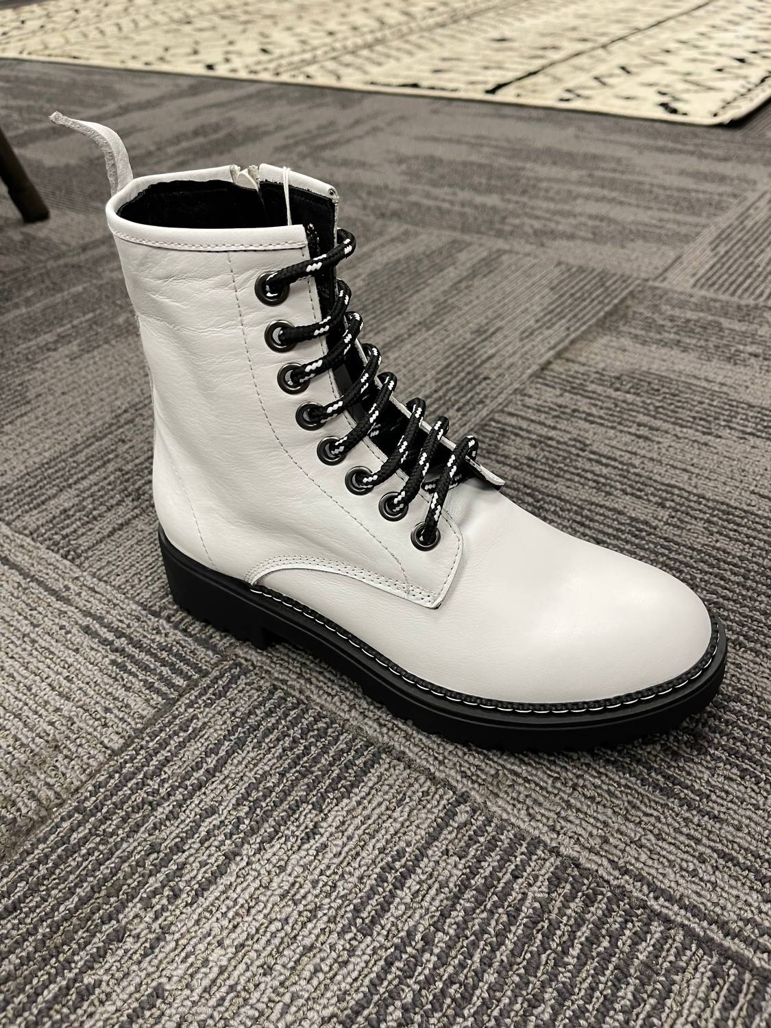 Bueno - Women's Destine Boots