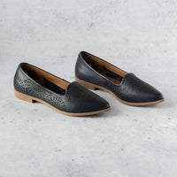 Bueno - Women's Brandy Flat Shoes - blue - flats - loafers