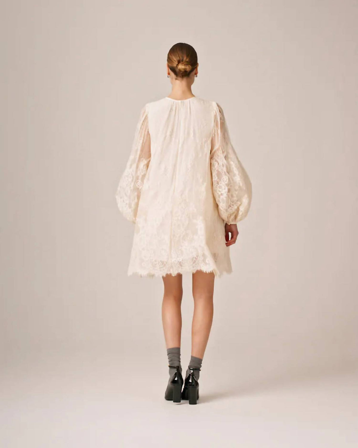 Bytimo - Lace Mini Dress