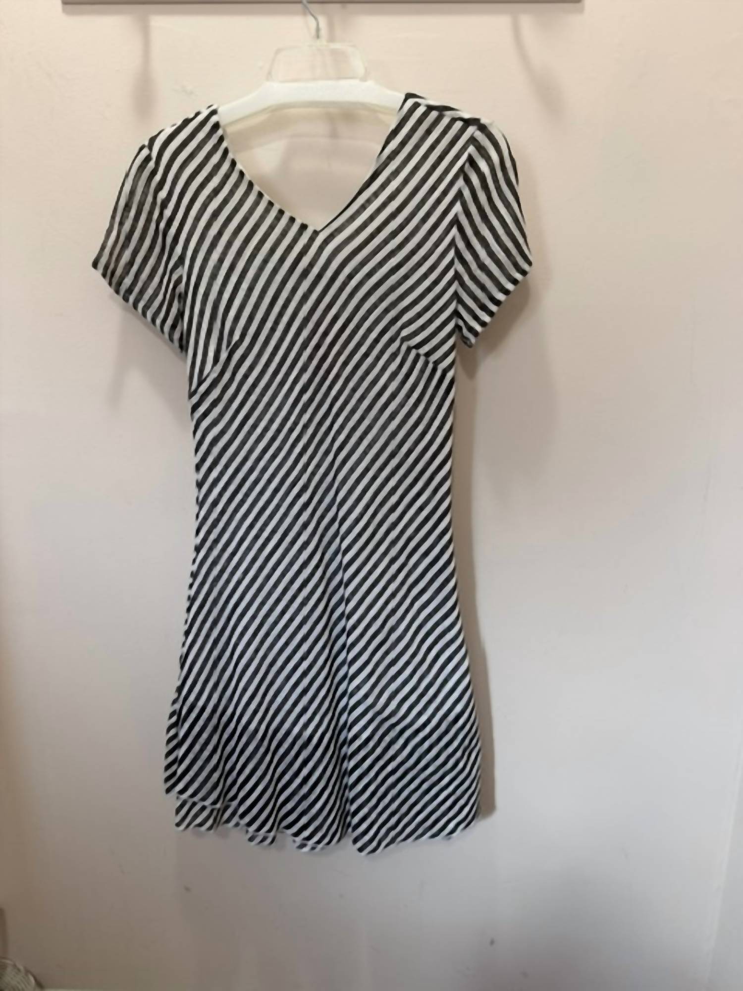 Charlie B - Women's Biased Cut V-neck Dress